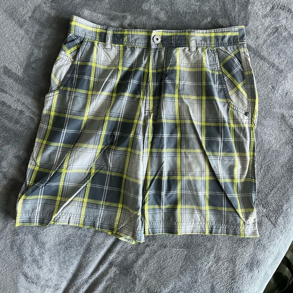 LULULEMON ATLÉTICA MENS SHORTS 34 - Picture 2 of 7